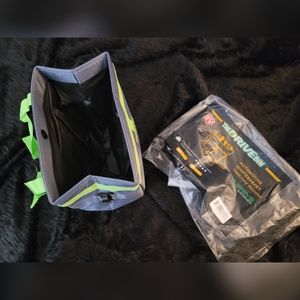 Car Trash Can - Collapsible, Leakproof Garbage Bin with 20 Trash Bags